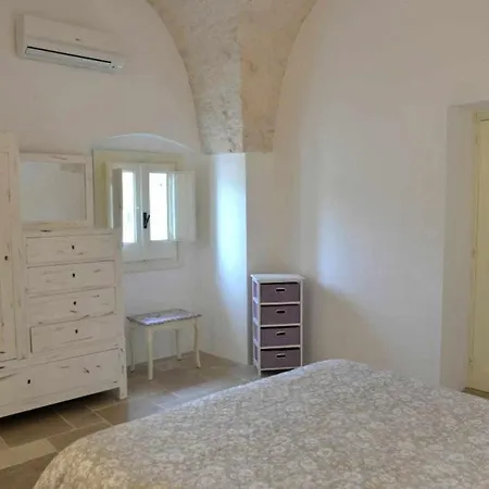 Casale Dolina . * 奥斯图尼